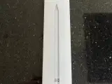Apple Pencil NY