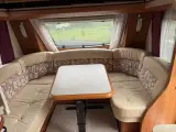 Hobby 460 LU enkelt senge - 4