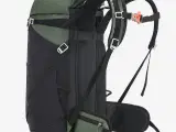 Ny: Camino backpacker 50L Grøn Top og front åben - 5