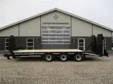 Tyrone 27TLL med kombi bremser, både luft og hydrauliske bremser. Affjedret træk og affjedret aksler. Med hydrauliske ramper og værktøjskasse - 5