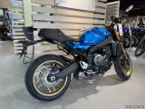 Yamaha XSR 900 - 3