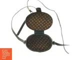 Rund læderkikkerttaske med rem fra Lealher Bags (str. 17x12 cm) - 2