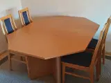 Spisebord med udtræk + 4 stole - 2