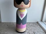 Kokeshi - Anna (Lucie Kaas)