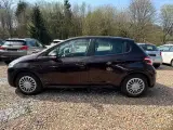 Peugeot 208 1,2 VTi Allure - 2