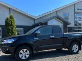 Toyota Hilux 4WD Pick-up med træk til 3200 kg. Meget velholdt - 2