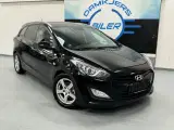 Hyundai i30 1,6 CRDi 110 Style CW Eco - 2