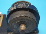 Case 621D Gearkasseophæng 357654A1 - 4