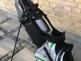 Find Taylormade Golf Bag på DBA - køb og salg af nyt og brugt