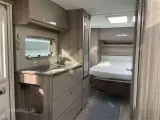 2023 - Fendt Tendenza 560 SFDW   Lækker Fendt Tendenza med Fritstående dobbeltseng fra Hinshøj Caravan - 4