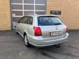 Toyota Avensis 1.8 VVT-i - 4