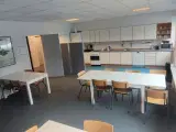 Kontorlokaler udlejes. - 2