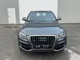 Audi Q5 3,0 TDi 240 S-line quattro S-tr. - 2