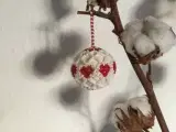 Gammel perlebroderi Julekugle julepynt?