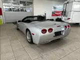 Chevrolet Corvette 5,7 Convertible aut. 2d - 3