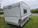 2011 - Cabby Caienna 570+   FLOT OG VELHOLDT HELÅRSVOGN MED RUNDSIDDEGRUPPE I LÆDER. - 2