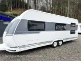 2015 - Hobby De Luxe 650 KMFe   Dobbeltseng-Køjer-Telt - 4