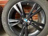 BMW sort alufælge 17” med vinterdæk - 4