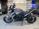 Suzuki GSXS 1000 - 5