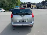 Peugeot 5008 1,6 BlueHDi 120 Allure EAT6 7prs - 5