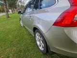 Fin Volvo V60 150 HK Benzin med lav km - 5