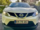 Super flot og velkørende 1-ejers Nissan Qashqai - 2