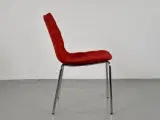 Konference-/mødestol med rødt polster - 2