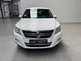 VW Tiguan 2,0 TDi 140 Sport & Style BMT - 2
