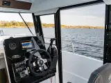 Jeanneau 695 Merry Fisher Sport - 2