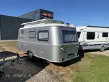 2023 - Eriba Touring 560   Ikonisk retrodesign møder moderne komfort - 3