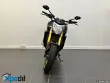 Yamaha FZ1 - 4