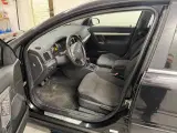 Opel Vectra 2,2 Direct Limited Wagon - 5