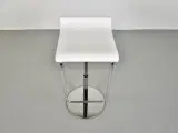 Corinto barstol med hvidt kunstlæder - 5