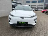 Hyundai Kona 64 EV Premium - 2