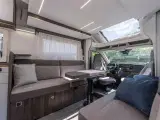 2025 - Benimar Tessoro 488 SELECT   Rummelig camper med face-to-face siddegruppe - 5