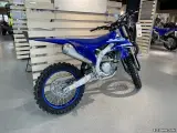 Yamaha YZ 450 F - 4