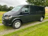VW Transporter 2,0 TDi 150 Kassevogn DSG lang