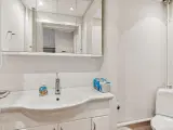 Erhvervsejerlejlighed med stor synlighed - 4