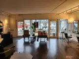 Frisør Saloon inkl. inventar udlejes. moderne og klar til overtagelse. - 3