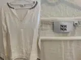 Tunika fra Noa Noa