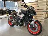 Yamaha MT-10 - 3