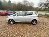 Toyota Yaris 1,0 VVT-i T2 Touch - 3