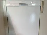 Hvid opvaskemaskine