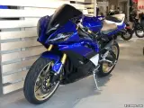 Yamaha YZF R6 - 5