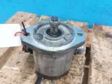 John Deere T660i Hydraulic Reel Pump AZ101779 - 5