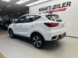 MG ZS  EV Luxury - 4