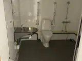 HANDICAPTOILET/-BADVOGN - 3