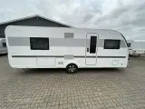 2023 - Adria Alpina 613 UT Alde Centralvarme   Adria Alpina 613 UT årg.2023 4 sovepladser, 5 siddepladser.