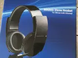 Wireless stereo headset