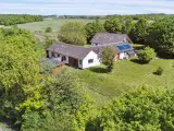 🏡🌳 LANDEJENDOM MED EGEN SØ OG MASSER AF NATUR!  - 2